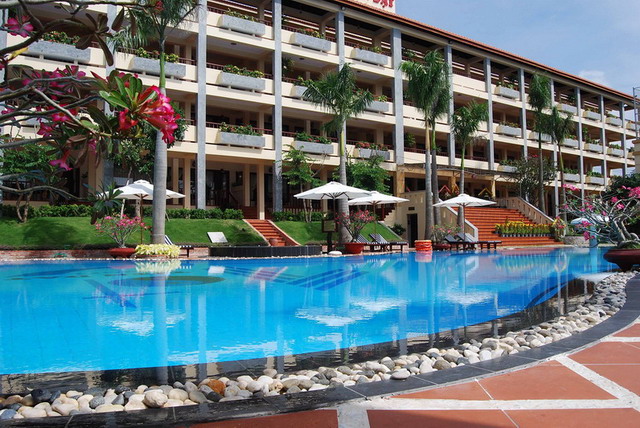Phòng Deluxe - Hotel24h.net